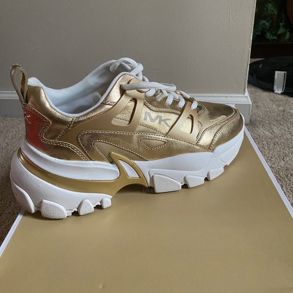 Michael Kors Trainers (gold)